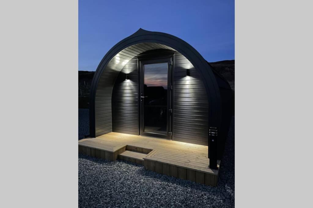 Allt Yelkie Pod Ceithir, Earlish Buitenkant foto