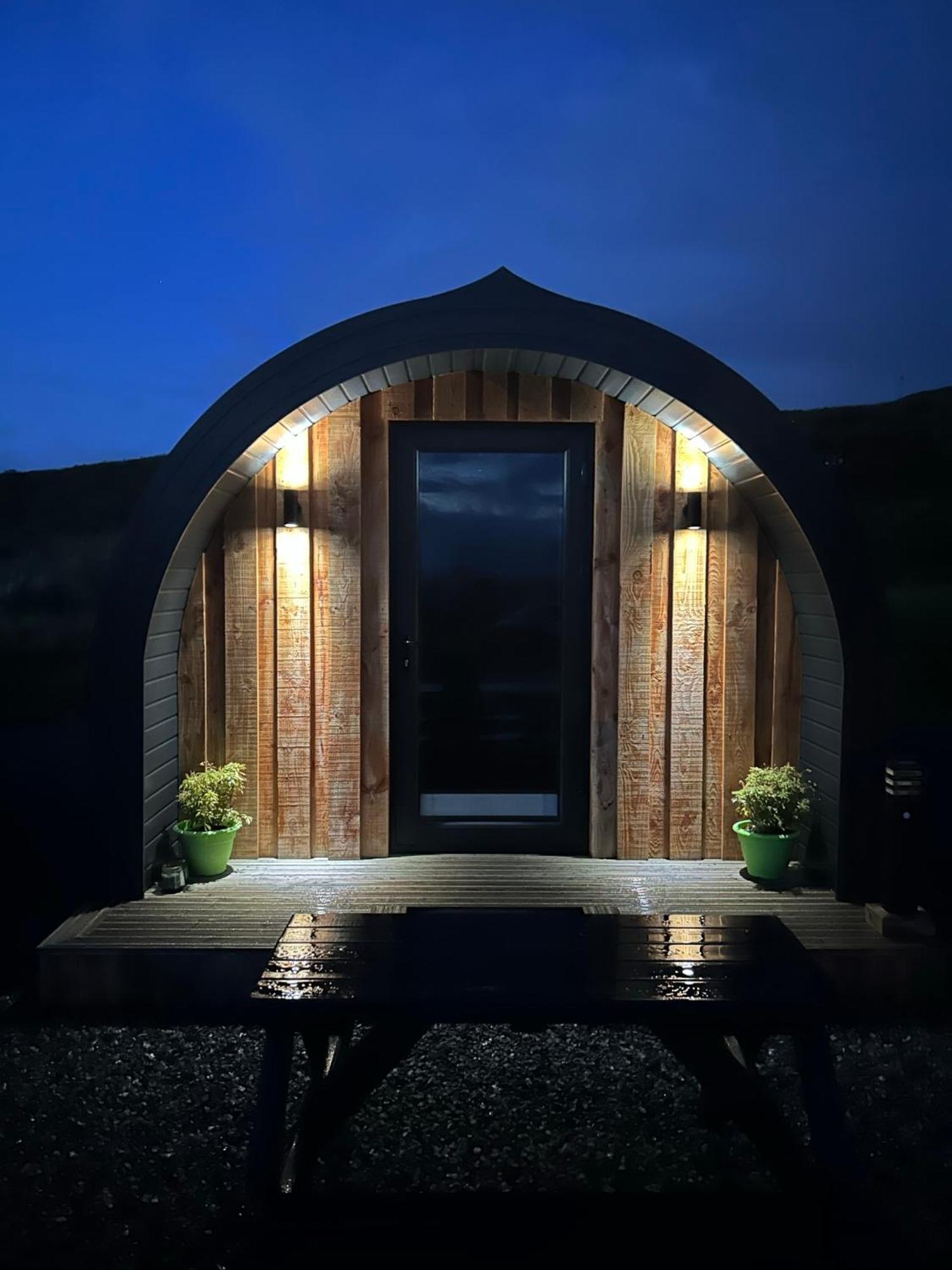 Allt Yelkie Pod Ceithir, Earlish Buitenkant foto
